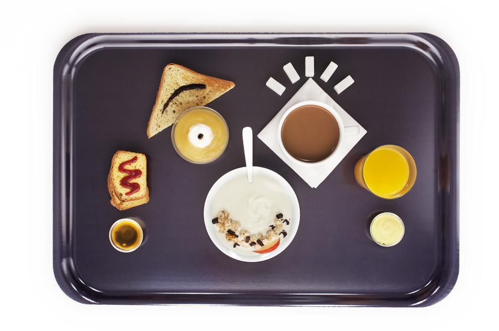 Ibis Budget Givet Esterno foto